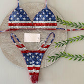 Einfacher geteilter Bikini zum Unabhängigkeitstag